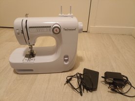 Location : machine a coudre